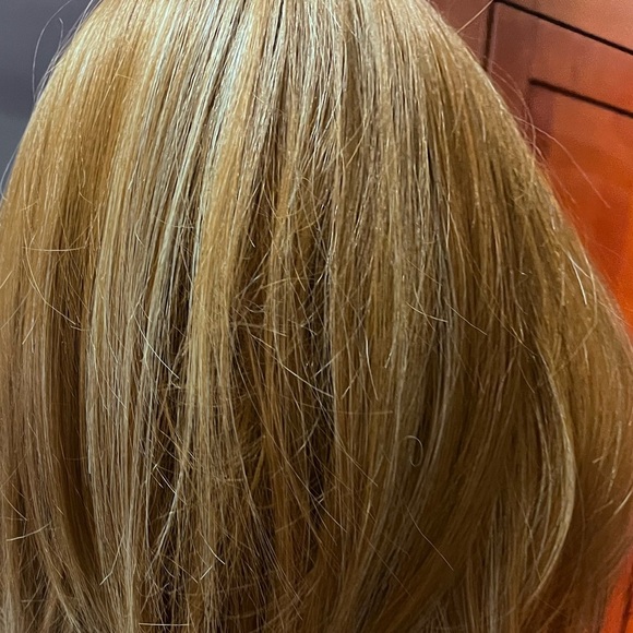 LUXHAIR Stylish Brown Blonde Highlights Hair Wig - Picture 8 of 8